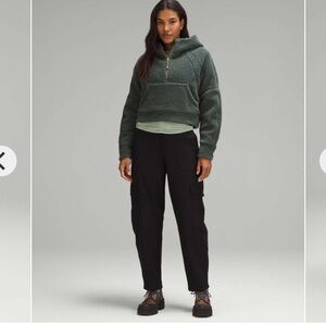 Lululemon Light Utilitech Cargo Pocket High-Rise Pant 29